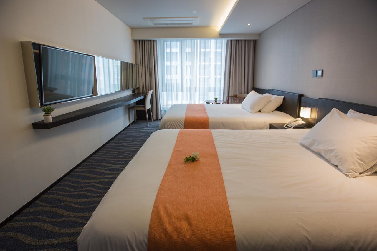 Gloucester Hotel Jeju by Eksteriør bilde