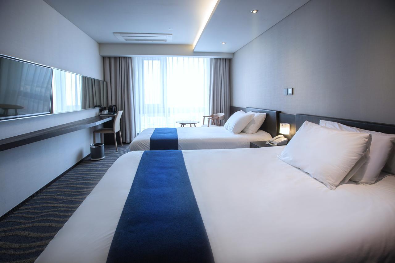 Gloucester Hotel Jeju by Eksteriør bilde