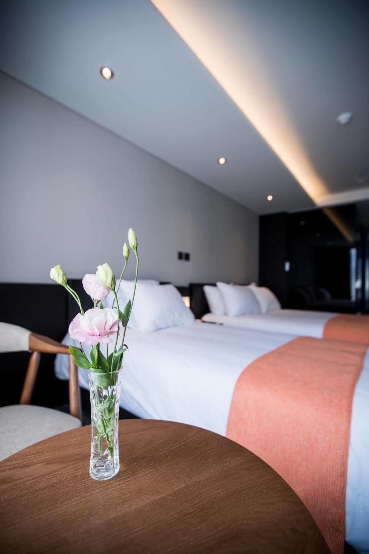 Gloucester Hotel Jeju by Eksteriør bilde